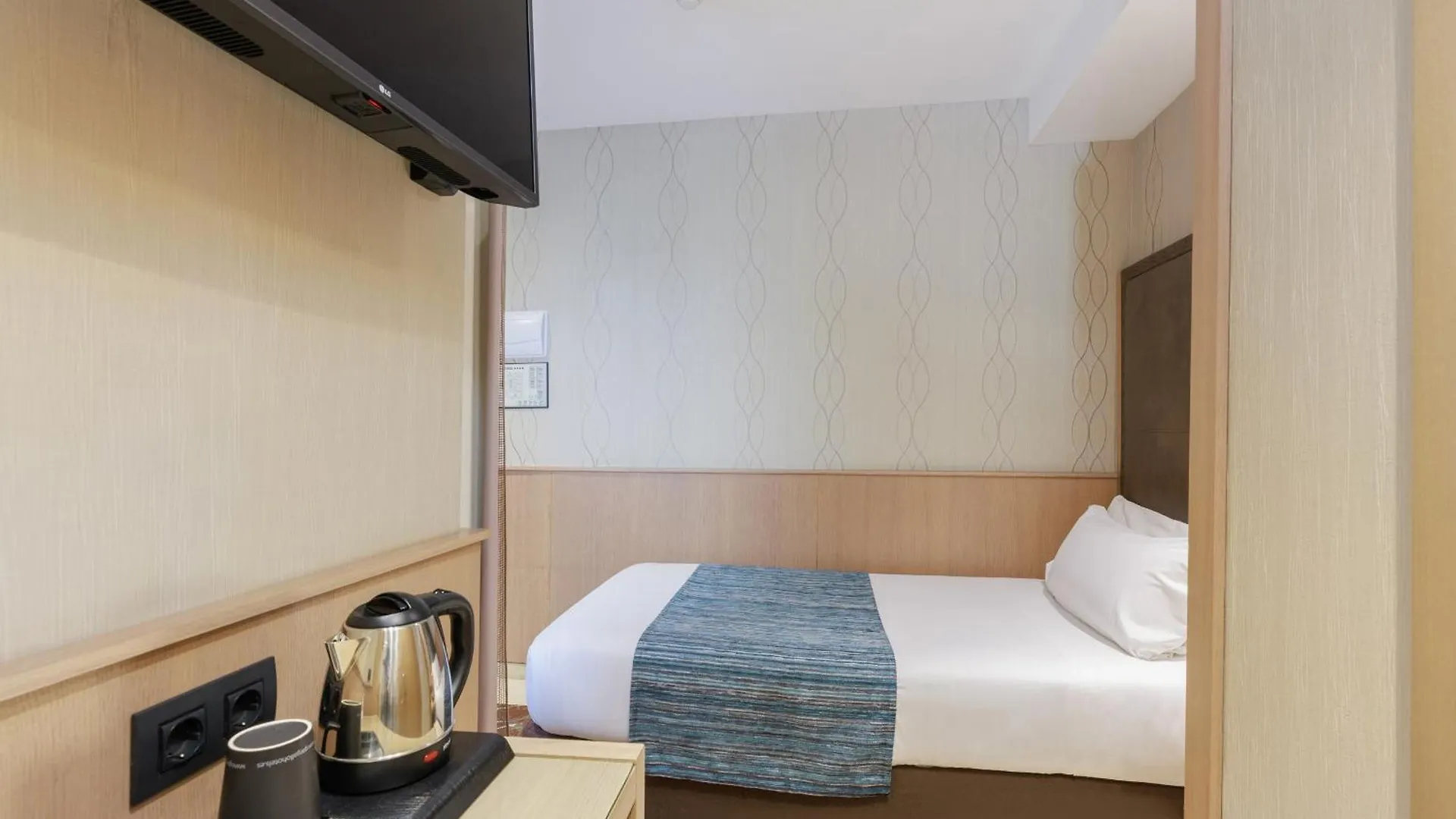 Hotel Gotico Barcelona 4*,  Spain