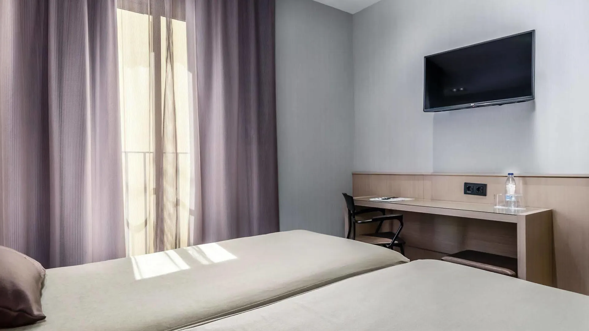 Hotel Gotico Barcelona 4*,
